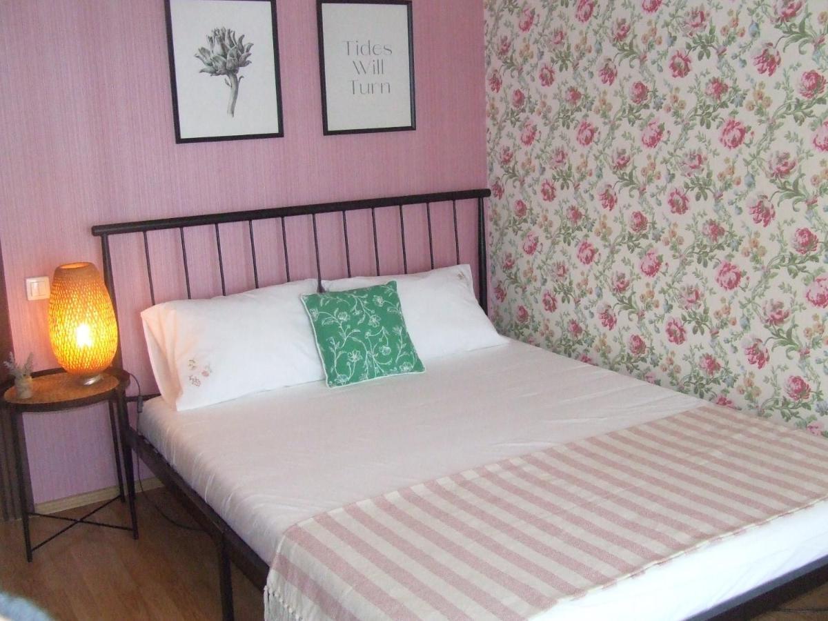 Family Retreat Politehnica Park Apartment Bucureşti Ngoại thất bức ảnh