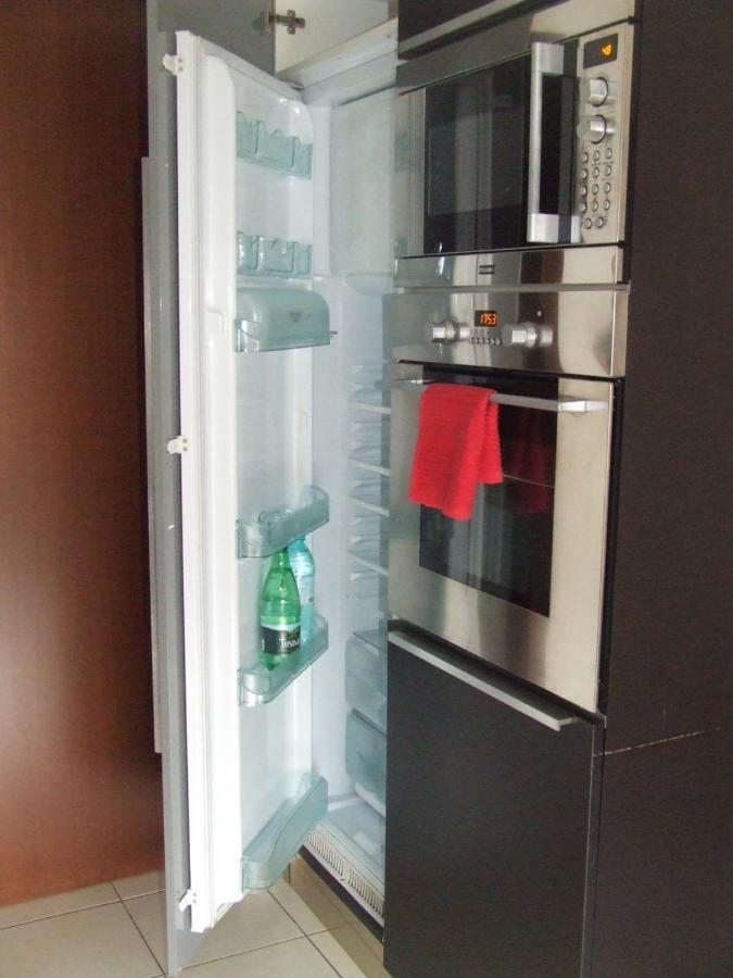 Family Retreat Politehnica Park Apartment Bucureşti Ngoại thất bức ảnh