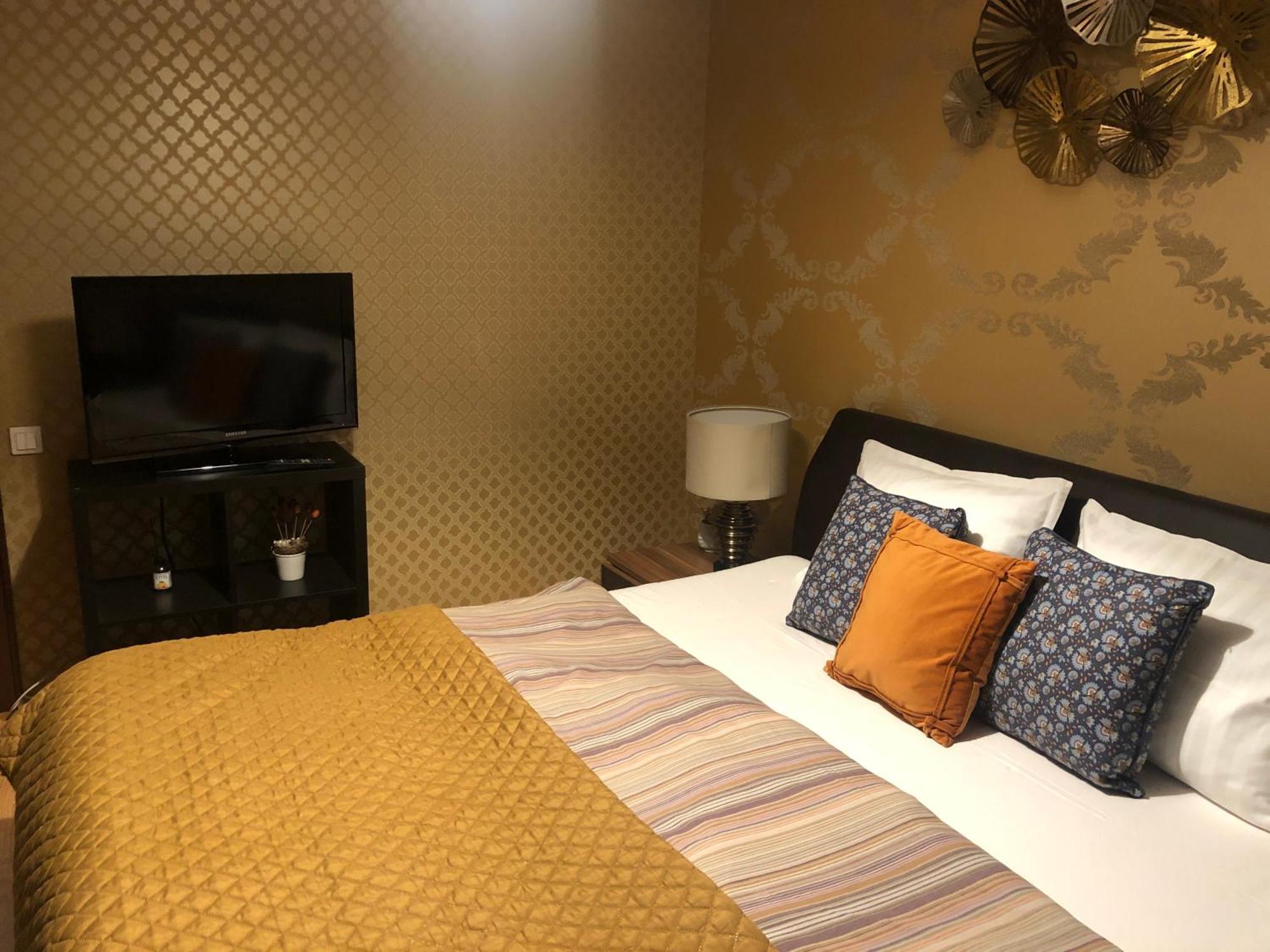 Family Retreat Politehnica Park Apartment Bucureşti Ngoại thất bức ảnh