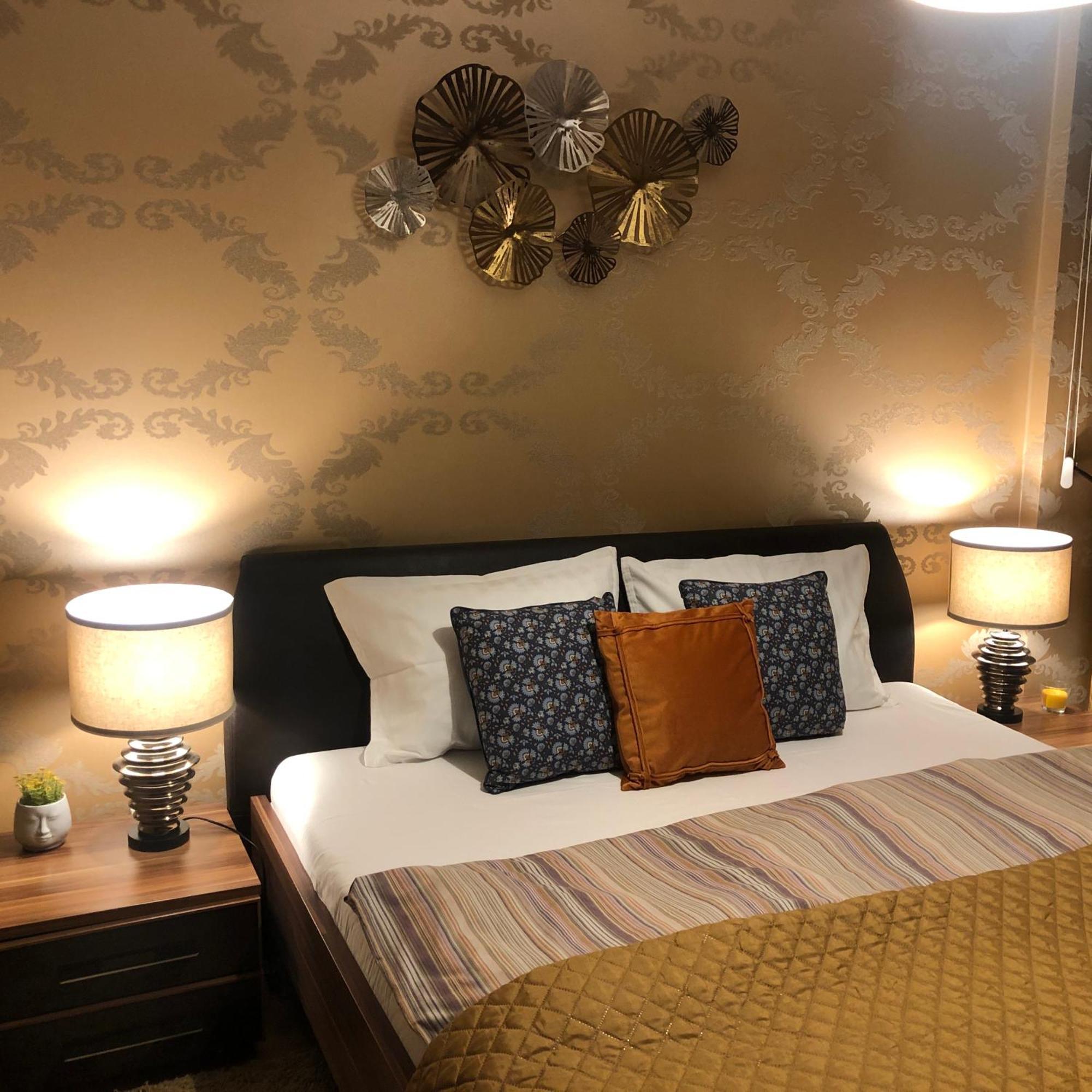 Family Retreat Politehnica Park Apartment Bucureşti Ngoại thất bức ảnh